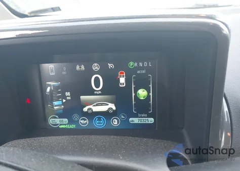 2015 Chevrolet Volt z USA, uszkodzony, nr VIN 1G1RC6E48FU133290